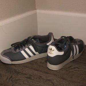 great condition womens size 10 samoas
